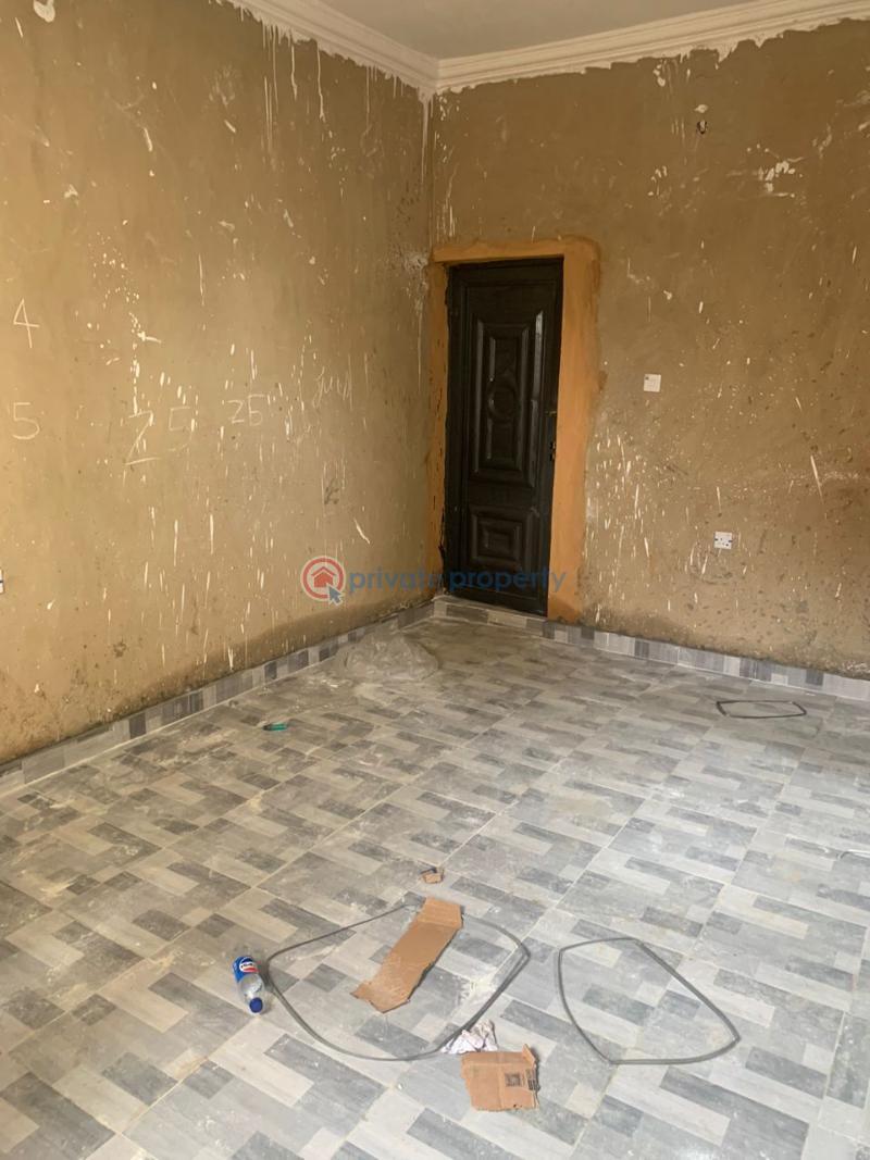 Self Contain For Rent Yaba ,lagos Yaba Lagos - 0