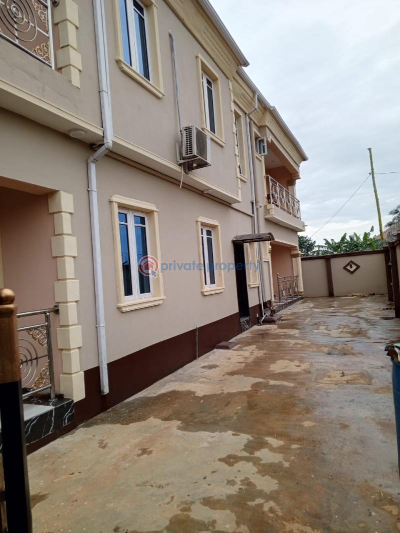 2 bedroom House For Rent Cele Aparadija Ayobo Ipaja Lagos - 4