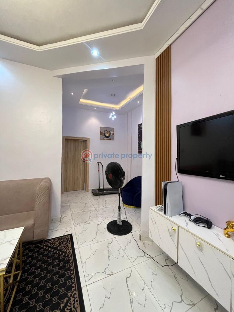 2 bedroom Block Of Flats For Rent Awofodu Street Gbagada Lagos - 5