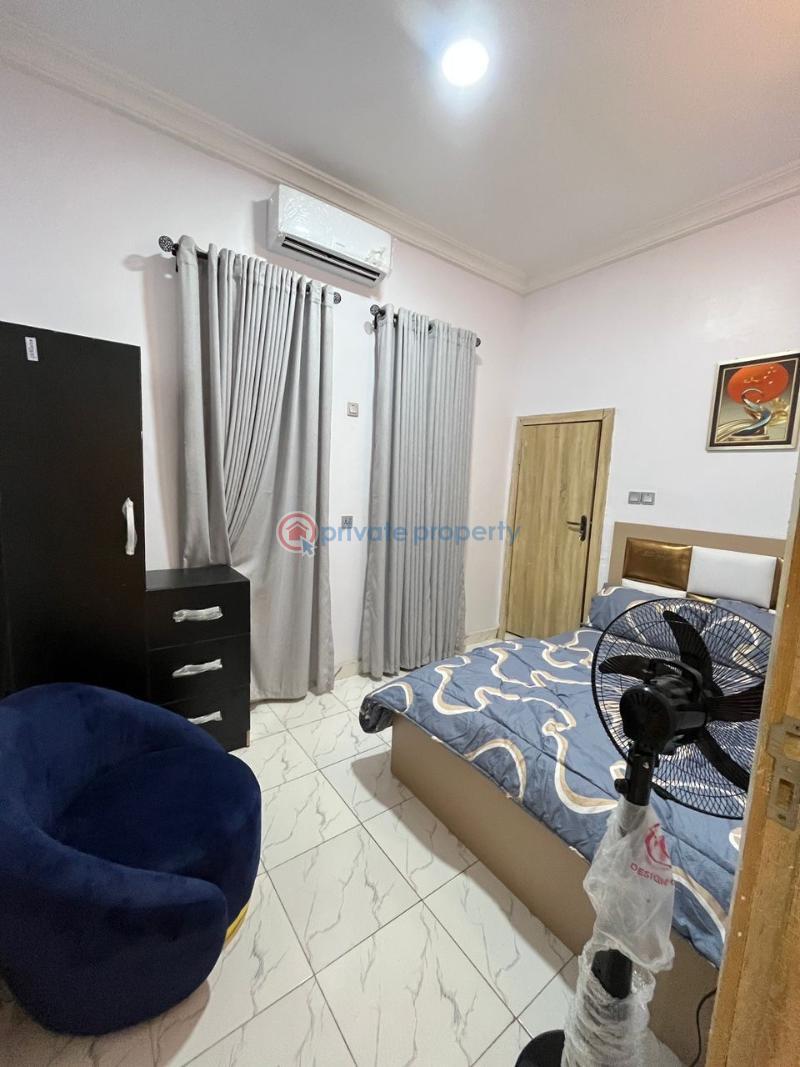 2 bedroom Block Of Flats For Rent Awofodu Street Gbagada Lagos - 3