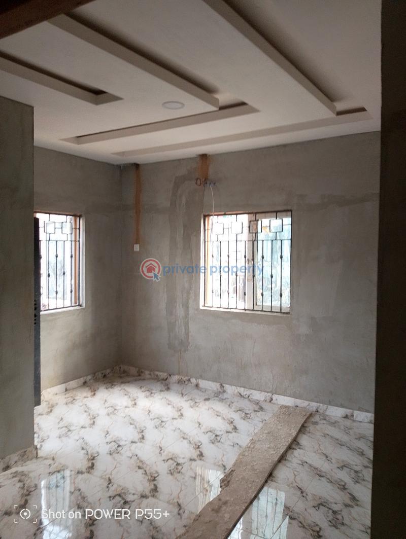 1 bedroom Self Contain For Rent Off Morocco Bus Stop Shomolu Lagos - 6