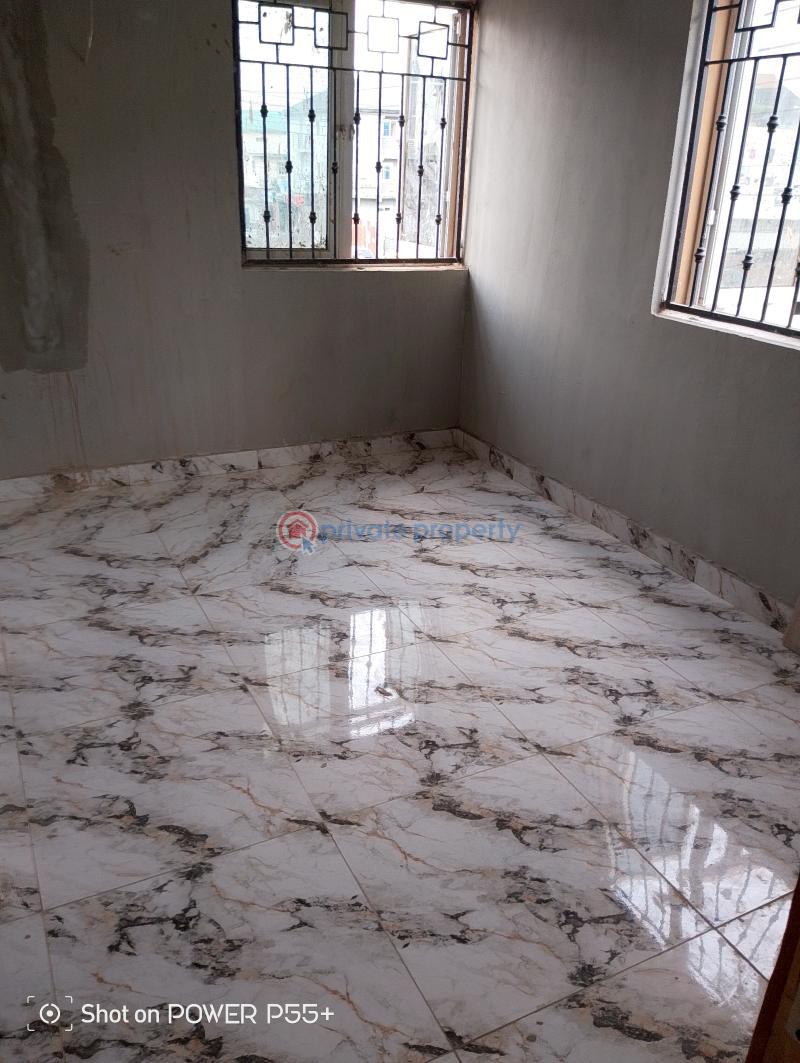 1 bedroom Self Contain For Rent Off Morocco Bus Stop Shomolu Lagos - 1