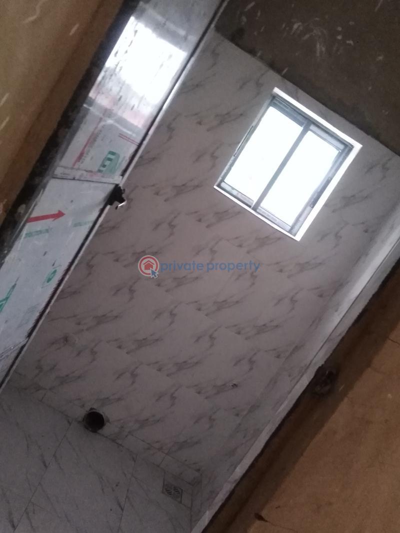 Self Contain For Rent Awoyokun Ilupeju Bye-pass Lagos - 4