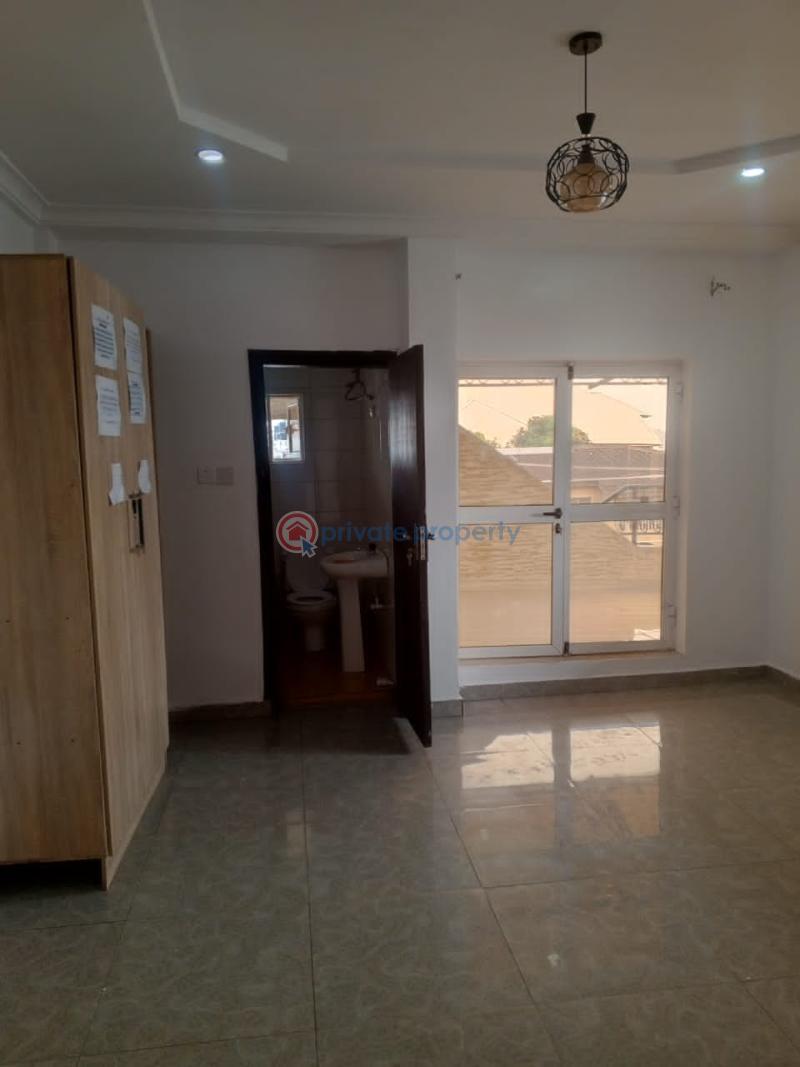 2 bedroom Flat & Apartment For Rent Ogudu GRA Lagos - 2