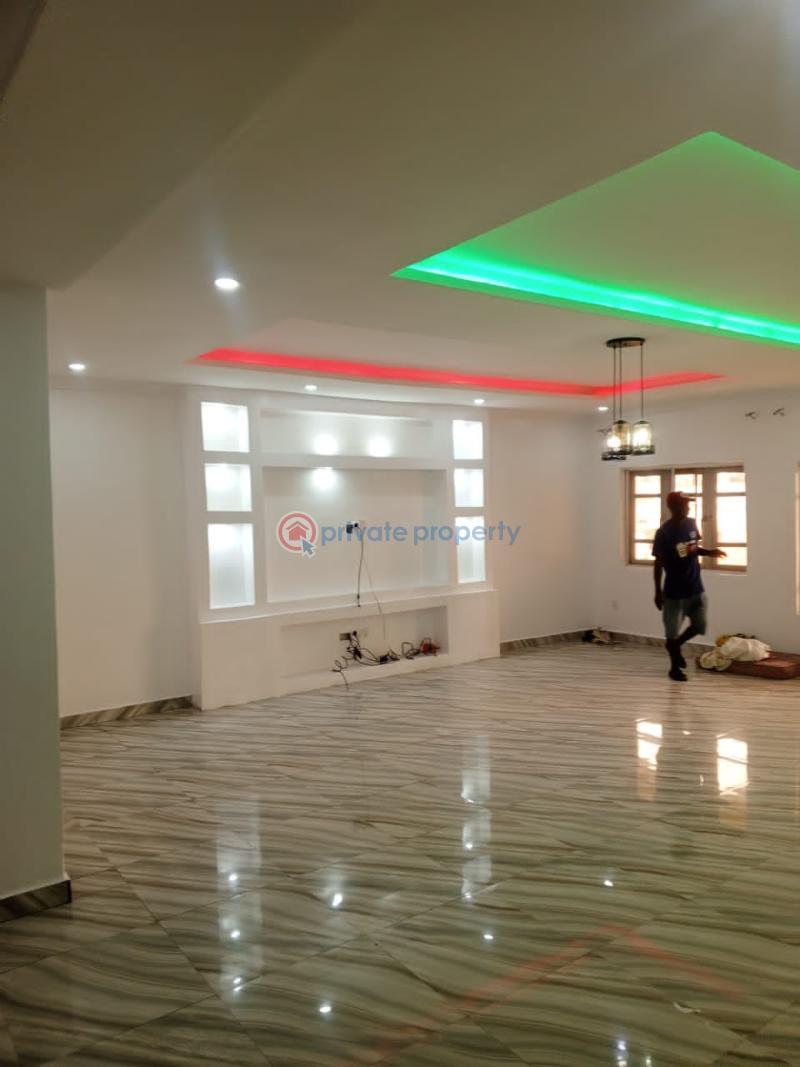2 bedroom Flat & Apartment For Rent Ogudu GRA Lagos - 0