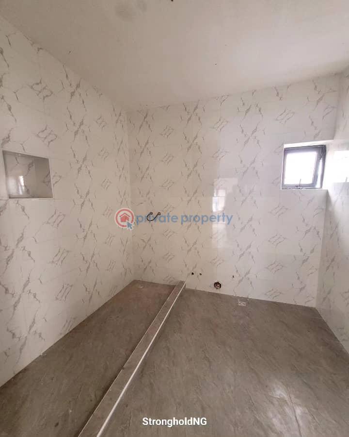 5 bedroom House For Sale Lekki Phase 1 Lagos - 6