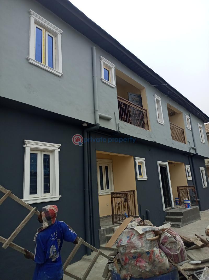 1 bedroom Flat & Apartment For Rent Canoe Axis Oke-afa Isolo Lagos - 8