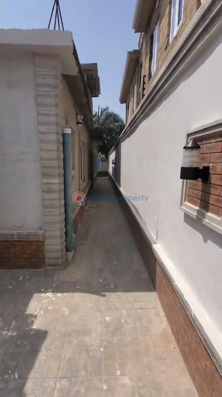 1 bedroom Flat & Apartment For Rent Valleyview Estate Iyana Ipaja Lagos - 0