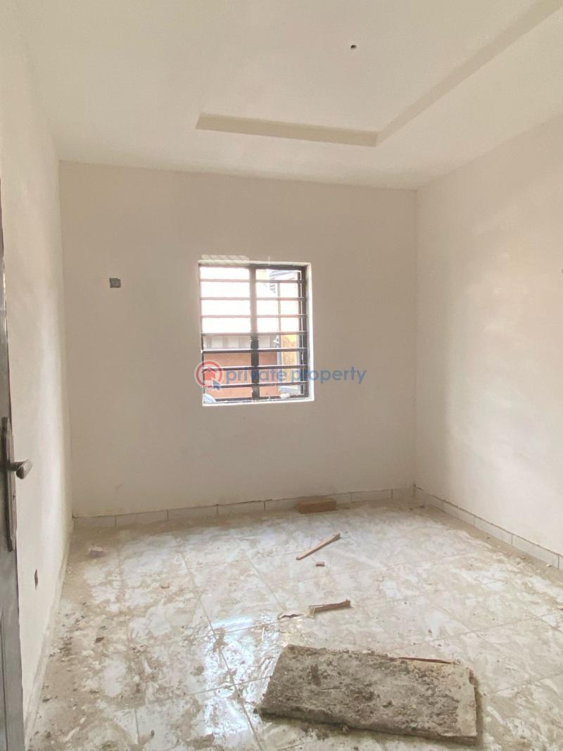 1 bedroom Flat & Apartment For Rent Onipan Shomolu Lagos - 2