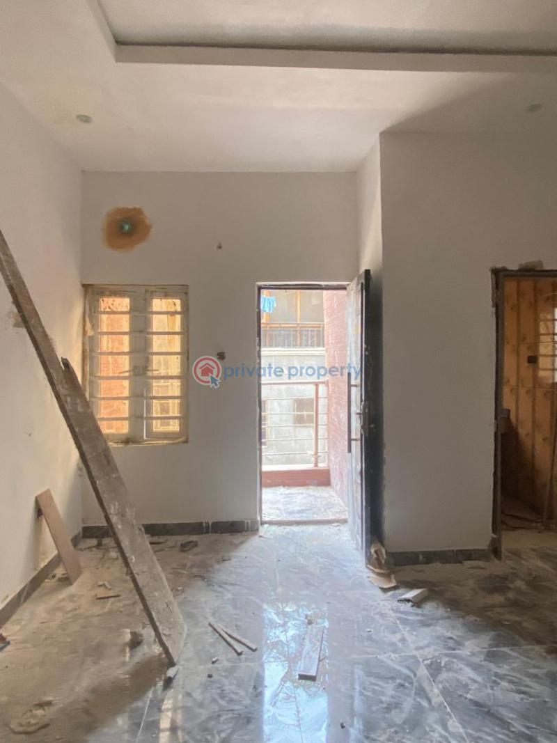 1 bedroom Flat & Apartment For Rent Adekunle Ebute Metta Yaba Lagos - 7