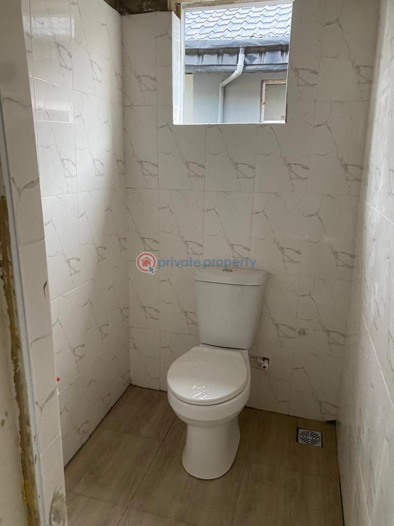 1 bedroom Mini Flat For Rent Morocco Shomolu Lagos - 3
