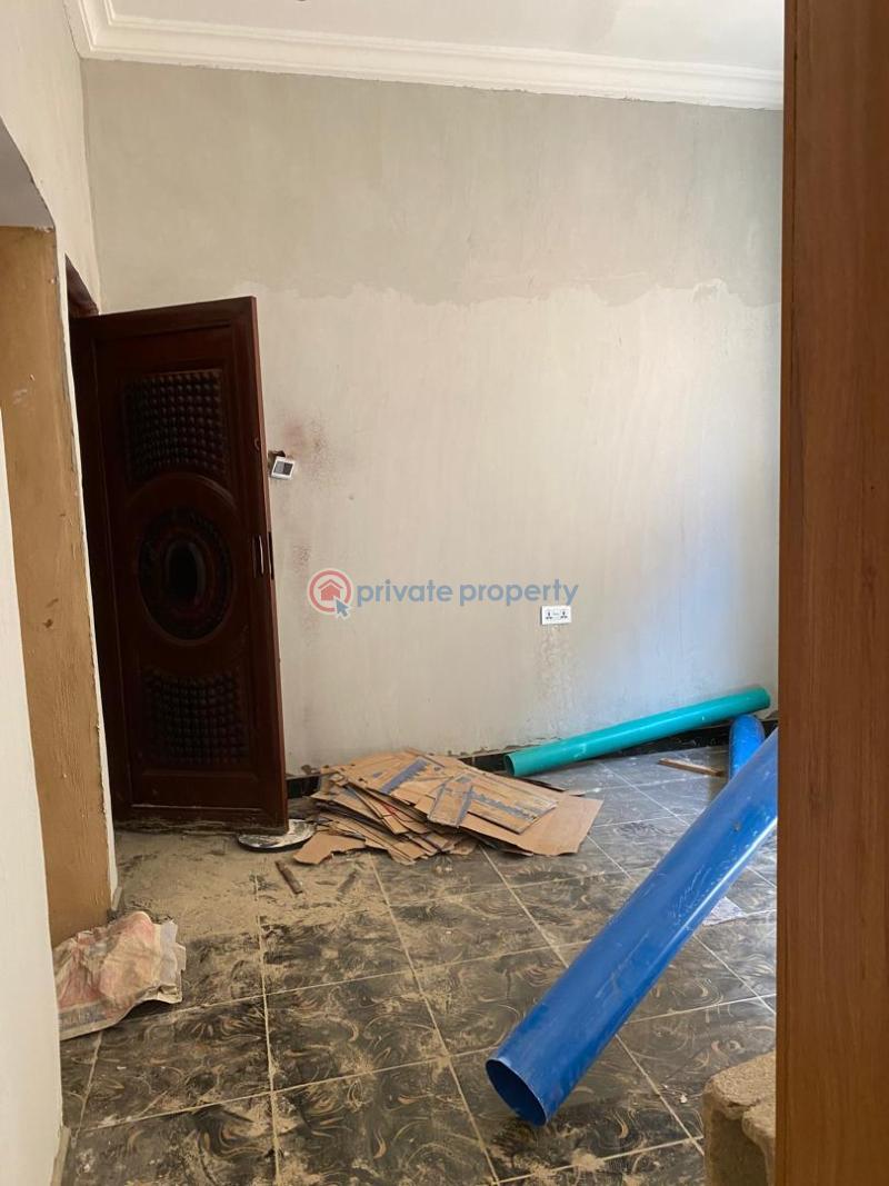 1 bedroom Flat & Apartment For Rent Bajulaiye Shomolu Lagos - 3