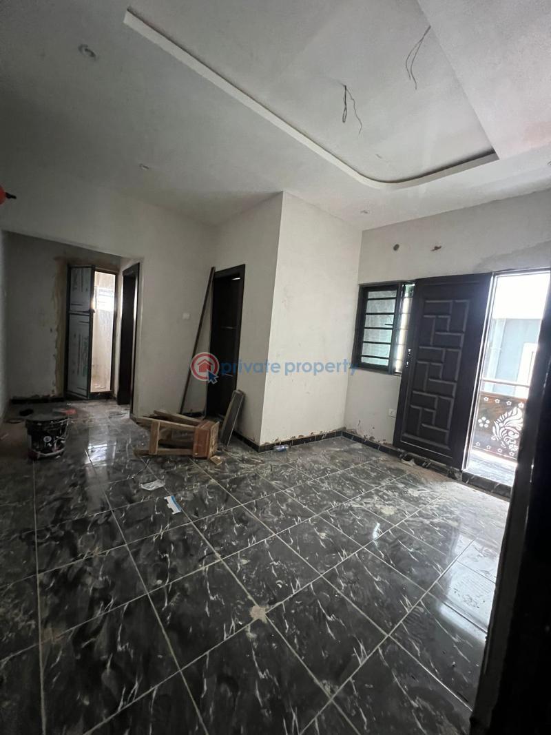 1 bedroom Flat & Apartment For Rent Fadeyi Jibowu Yaba Lagos - 4