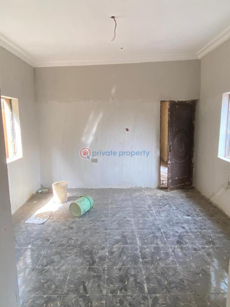 1 bedroom Flat & Apartment For Rent Bajulaiye Shomolu Lagos - 7