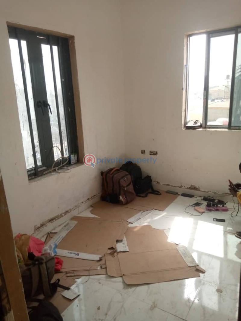 1 bedroom Flat & Apartment For Rent Gbagada Lagos - 5