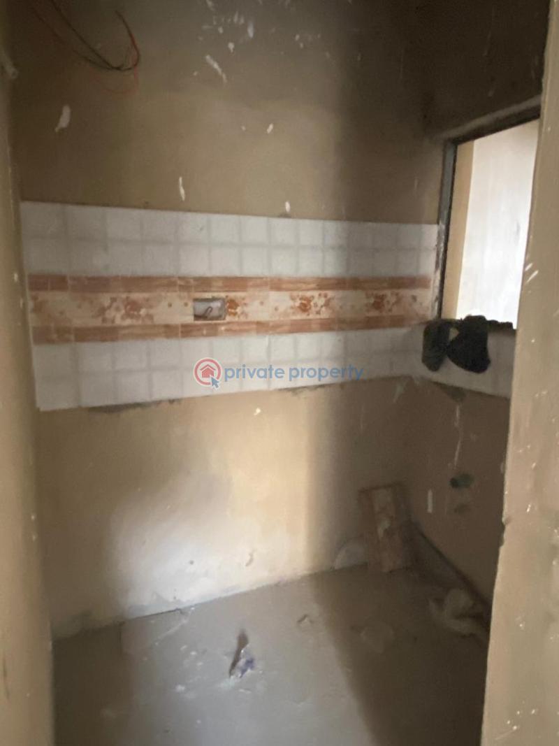 1 bedroom Flat & Apartment For Rent Folagoro Fola Agoro Yaba Lagos - 10