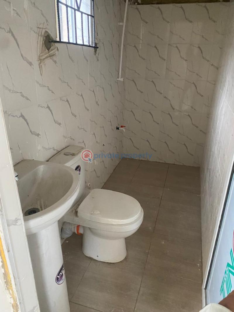 1 bedroom Mini Flat For Rent Morocco Shomolu Lagos - 6