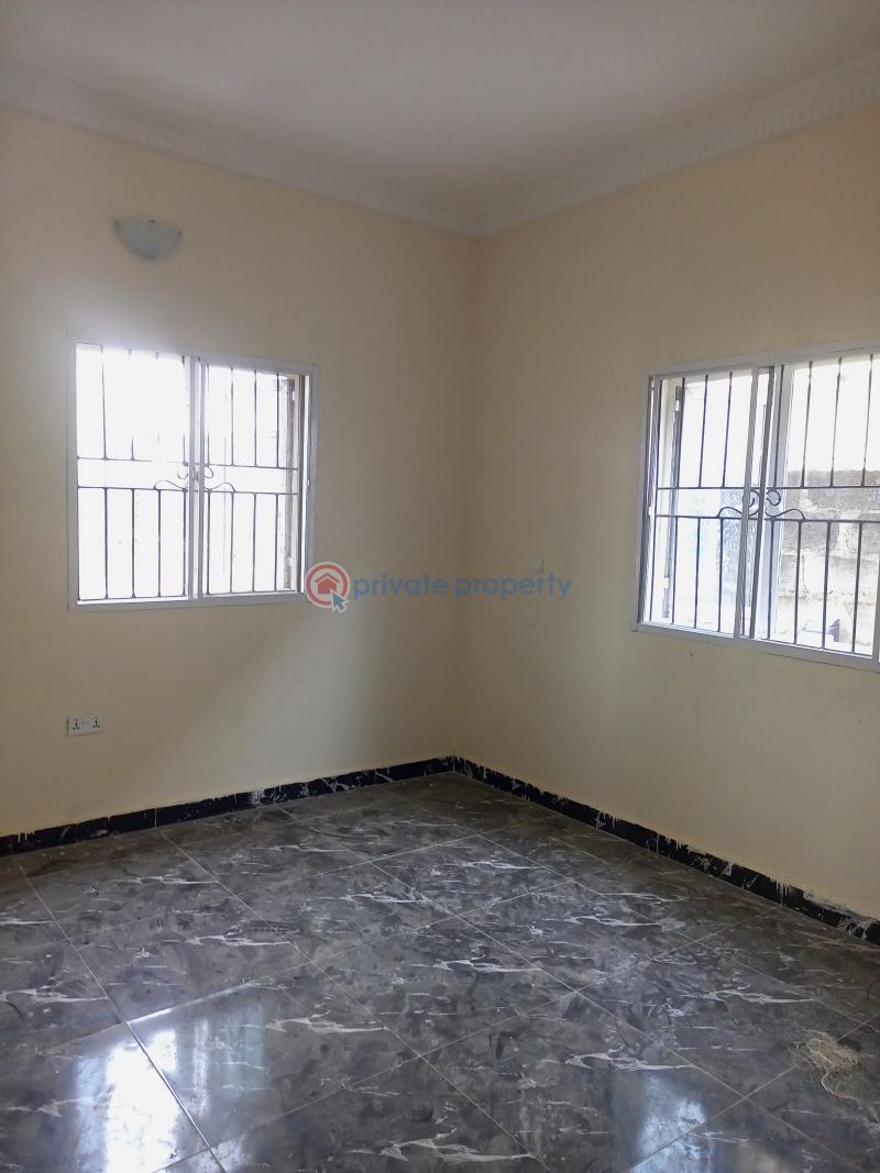 1 bedroom Flat & Apartment For Rent Transformer Close To Fasheun Bridge Ago Isolo Lagos - 2
