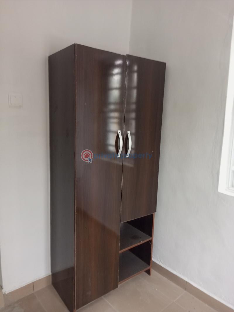 1 bedroom Flat & Apartment For Rent Canoe Axis Oke-afa Isolo Lagos - 6