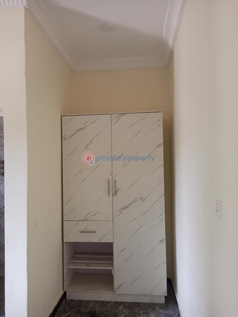 1 bedroom Flat & Apartment For Rent Transformer Close To Fasheun Bridge Ago Isolo Lagos - 4