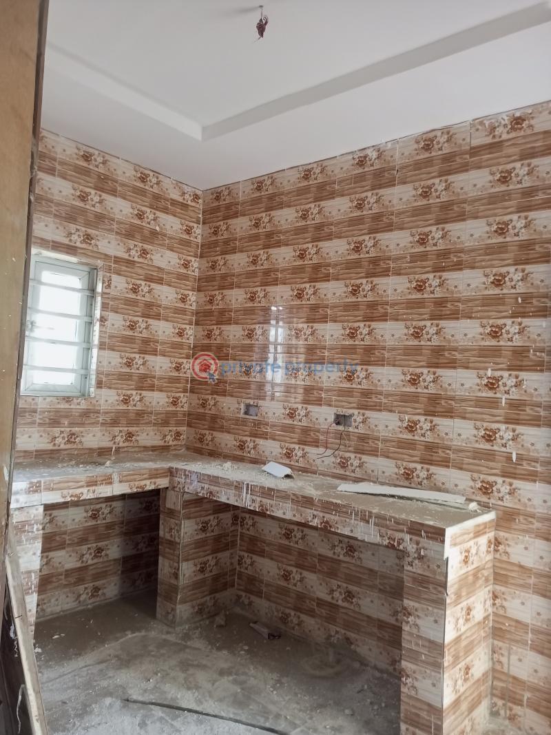 1 bedroom Flat & Apartment For Rent Nnpc Axis Ejigbo Oke-afa Isolo Lagos - 5