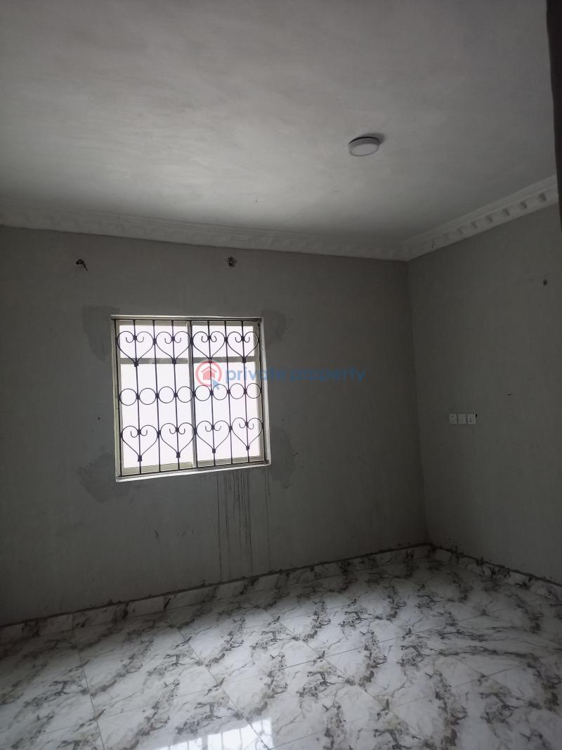1 bedroom Flat & Apartment For Rent Bucknor Estate Jakande Axis Isolo Isolo Lagos - 2