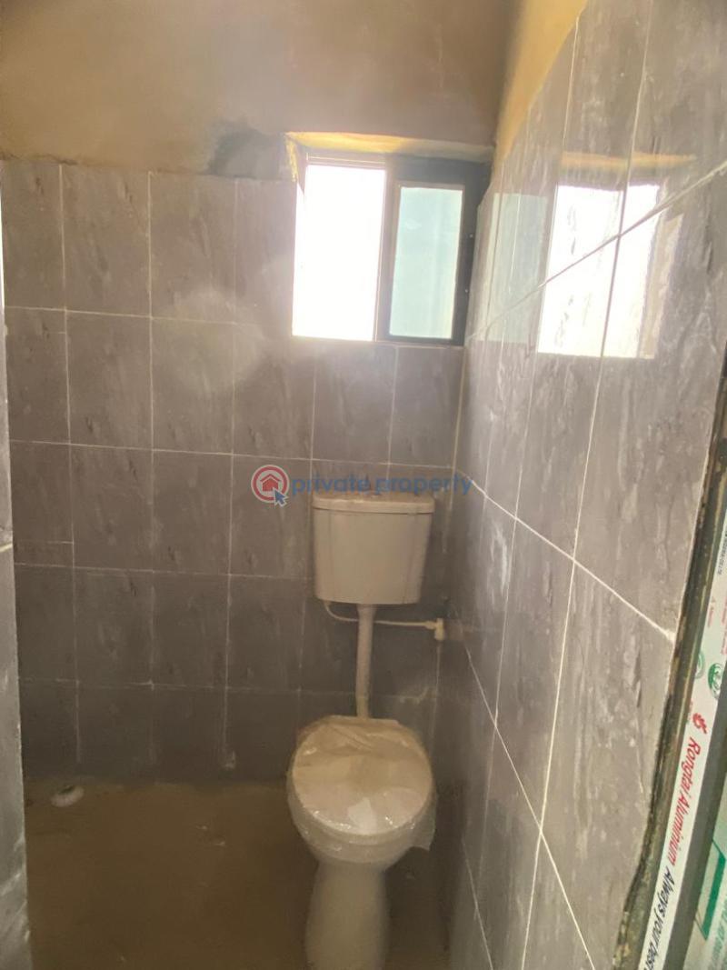 1 bedroom Flat & Apartment For Rent Onike Sabo Yaba Lagos - 1