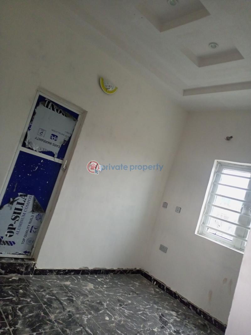 1 bedroom Flat & Apartment For Rent Akinyele Ipaja Lagos - 8