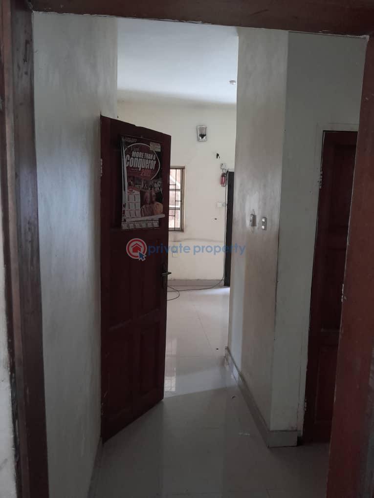 Flat & Apartment For Rent Off Onitire Road, Surulere Lagos - 3