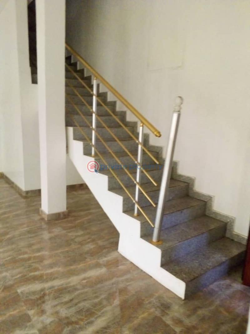 Flat & Apartment For Rent Off Onitire Road, Surulere Lagos - 7