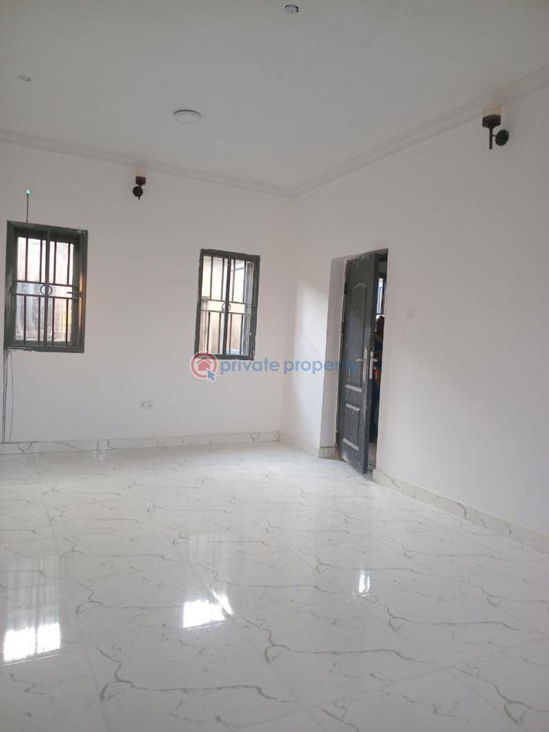 1 bedroom Mini Flat For Rent Soluyi Gbagada Lagos - 3