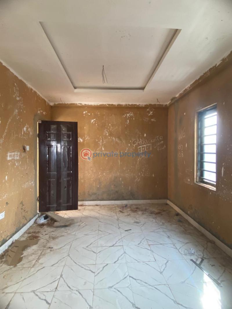 1 bedroom Flat & Apartment For Rent Onike Sabo Yaba Lagos - 7