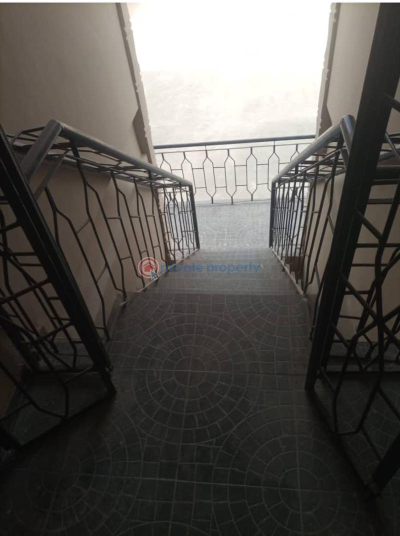 2 bedroom Block Of Flats For Rent Lister Bus Stop, Ring Road Ibadan Oyo - 7