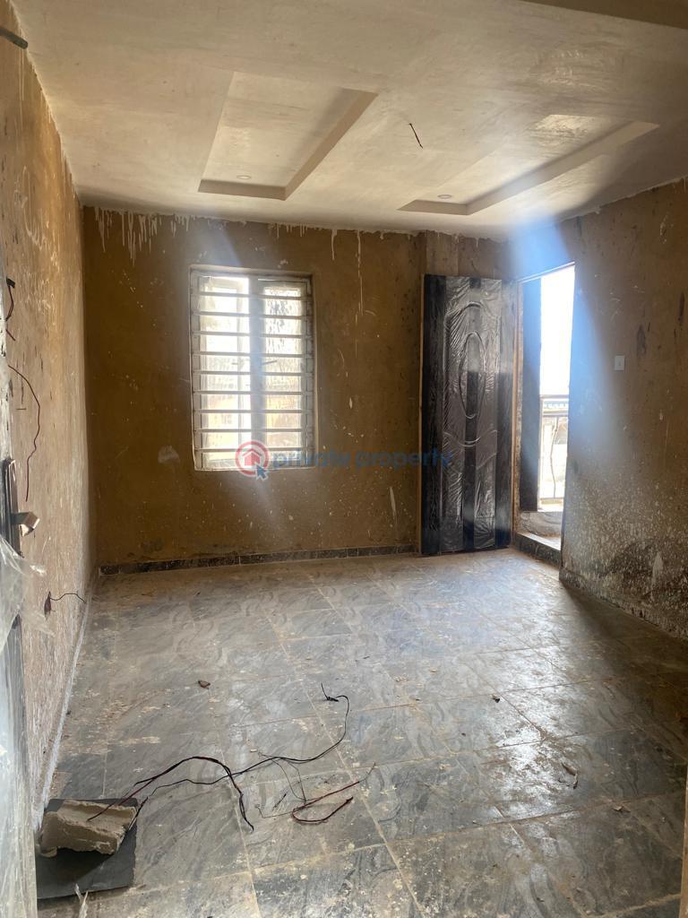 1 bedroom Mini Flat For Rent Ebute Meta Ebute Metta Yaba Lagos - 6