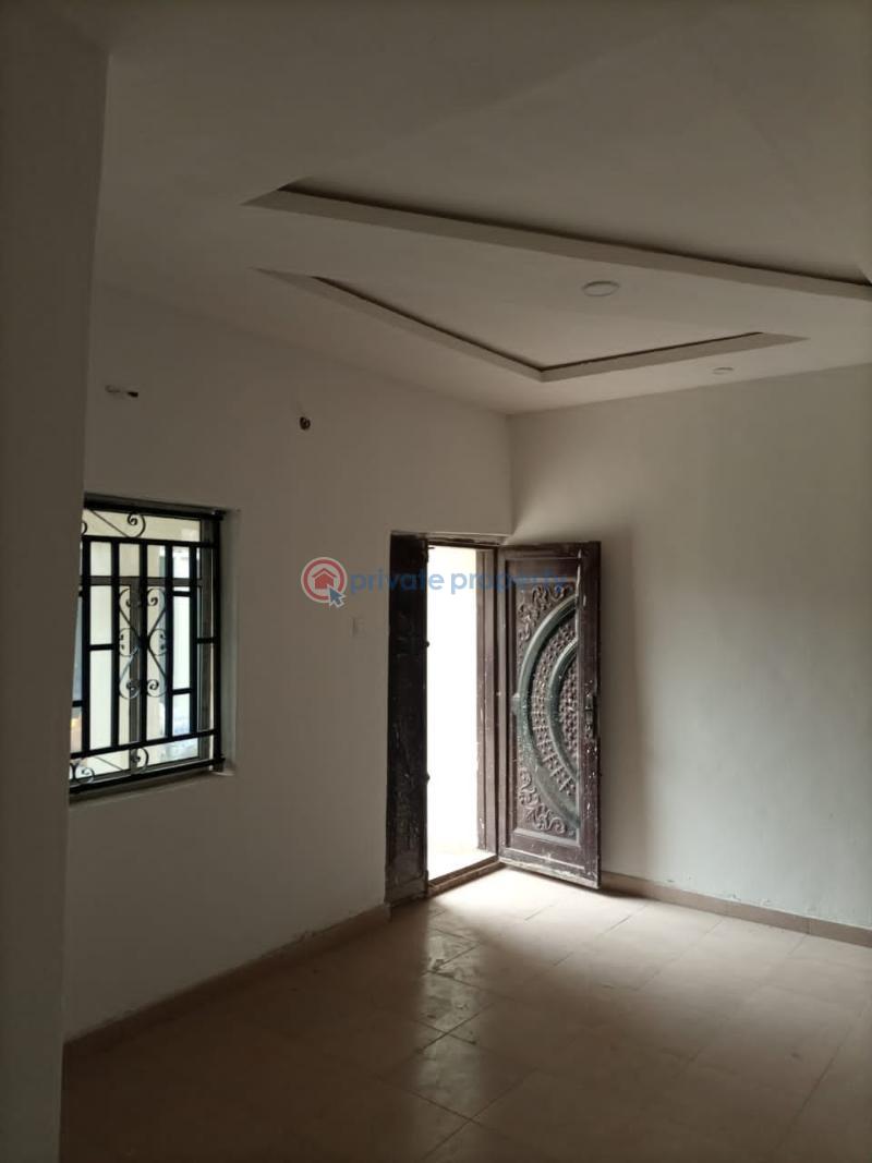 1 bedroom Flat & Apartment For Rent Akoto Zone B Gate Ibadan Oyo - 1