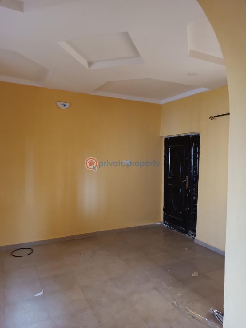 1 bedroom Flat & Apartment For Rent Afunbiowo Housing Estate 3rd Gate Along Idanre Road Ondo area  - 10