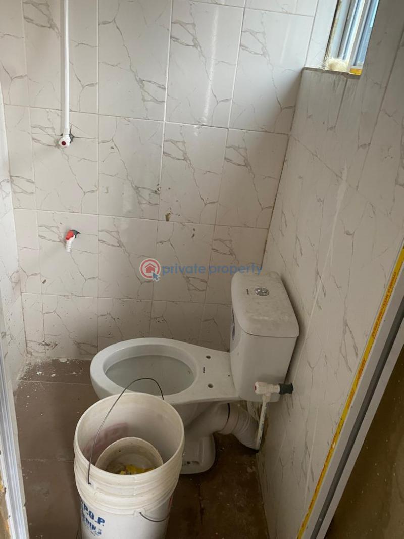 1 bedroom Self Contain For Rent Onipanu Shomolu Lagos - 2