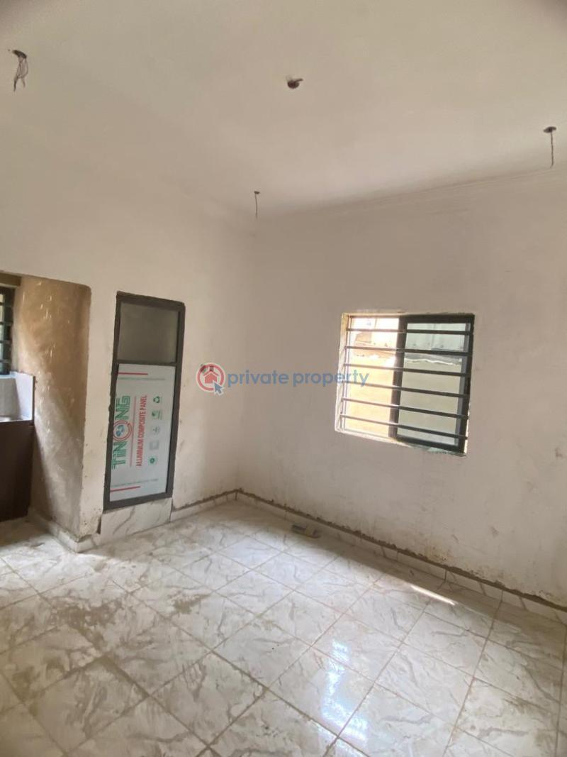 1 bedroom Self Contain For Rent Somolu Shomolu Lagos - 0