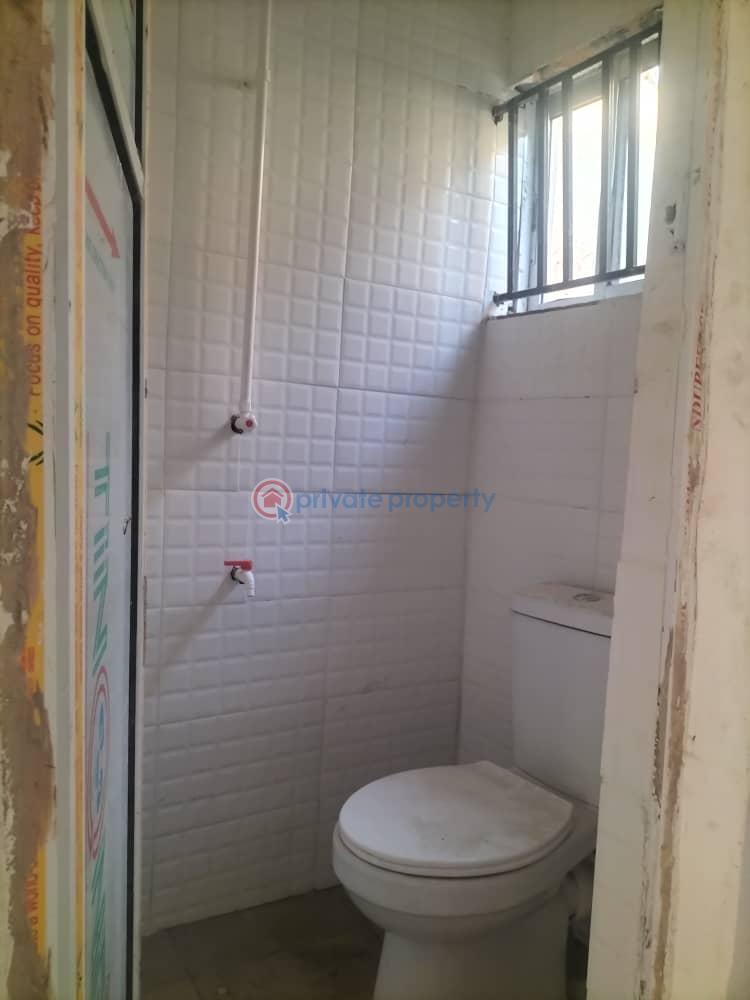 Self Contain For Rent Fola Agoro Yaba Lagos - 0