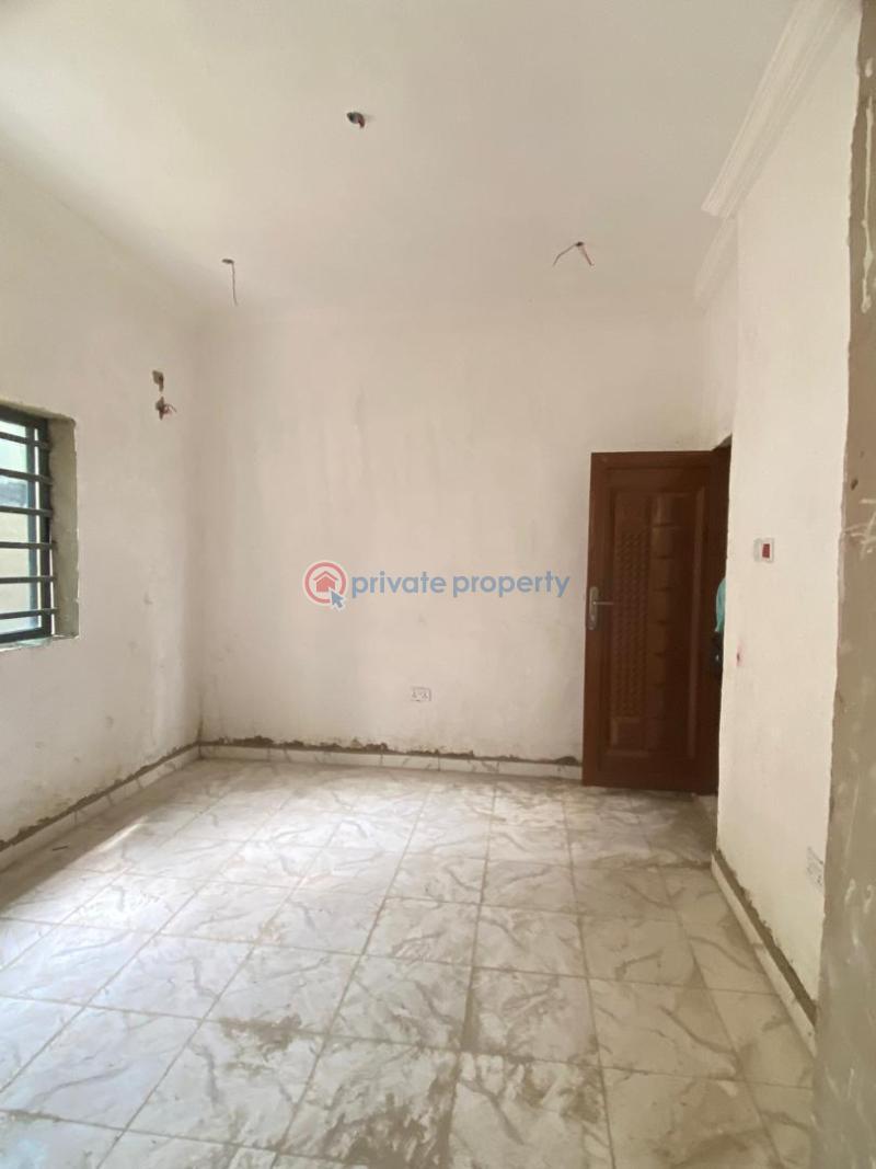 1 bedroom Self Contain For Rent Somolu Shomolu Lagos - 2