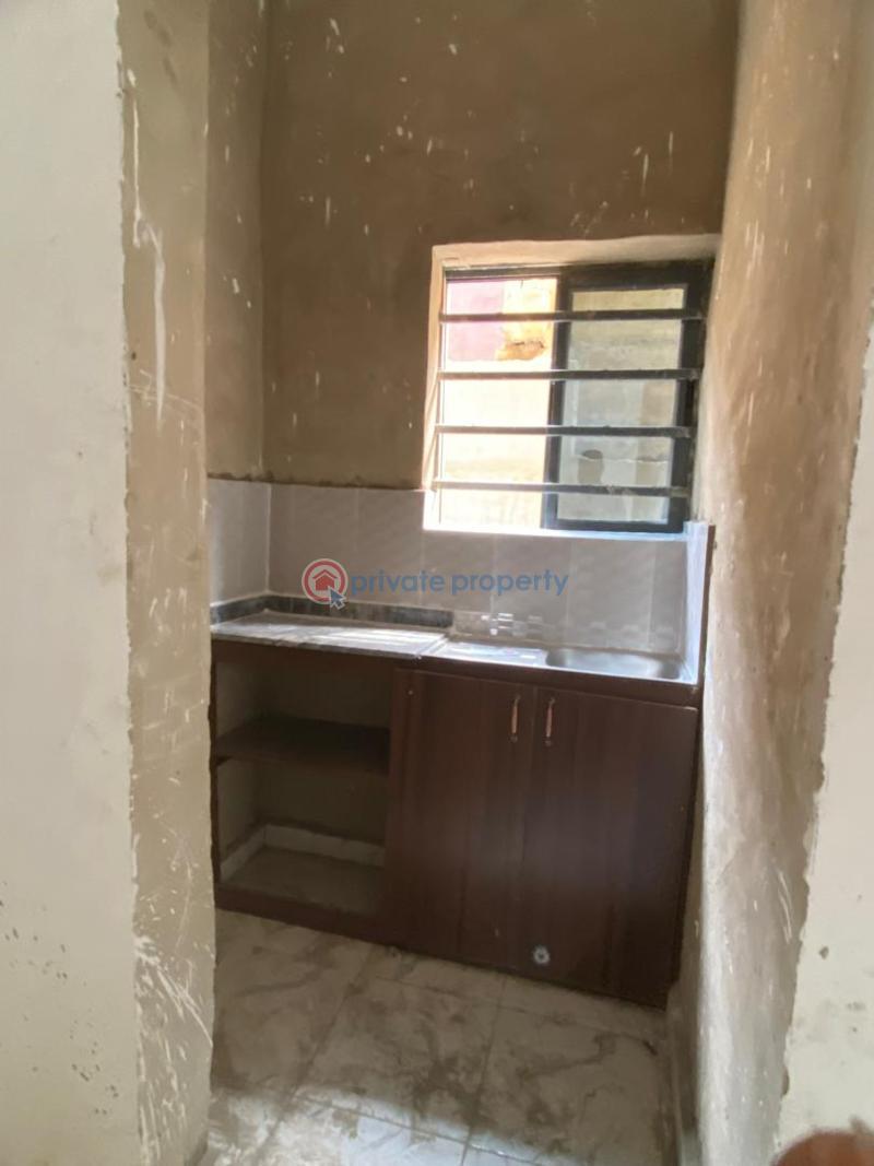 1 bedroom Self Contain For Rent Somolu Shomolu Lagos - 3
