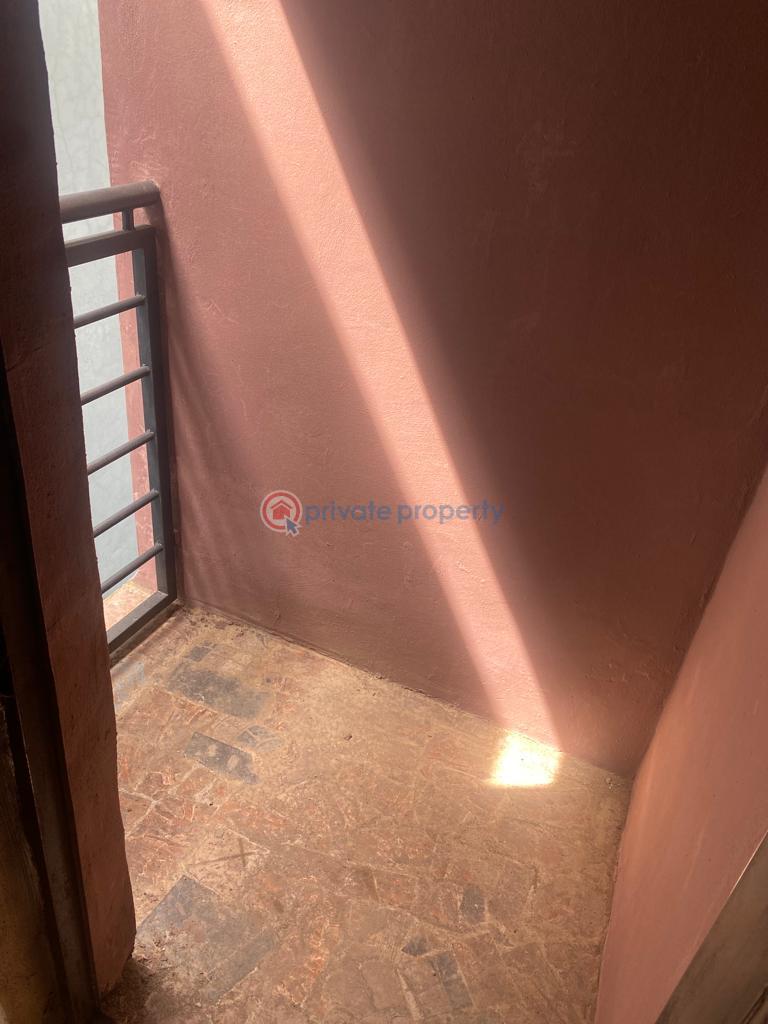1 bedroom Self Contain For Rent Fadeyi Jibowu Yaba Lagos - 10