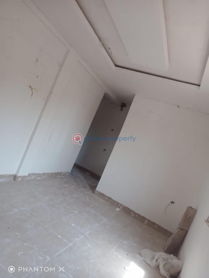 1 bedroom Self Contain For Rent Obanikoro Estate Ilupeju Lagos - 7