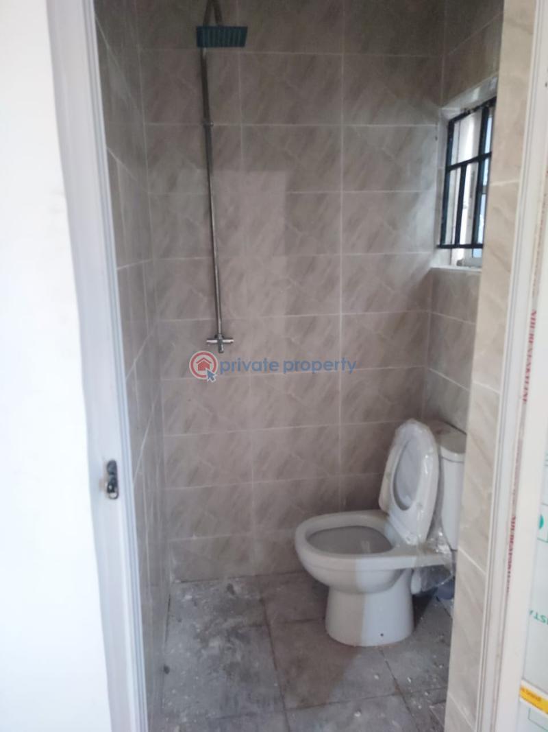 1 bedroom Self Contain For Rent Sabo/onike Sabo Yaba Lagos - 2