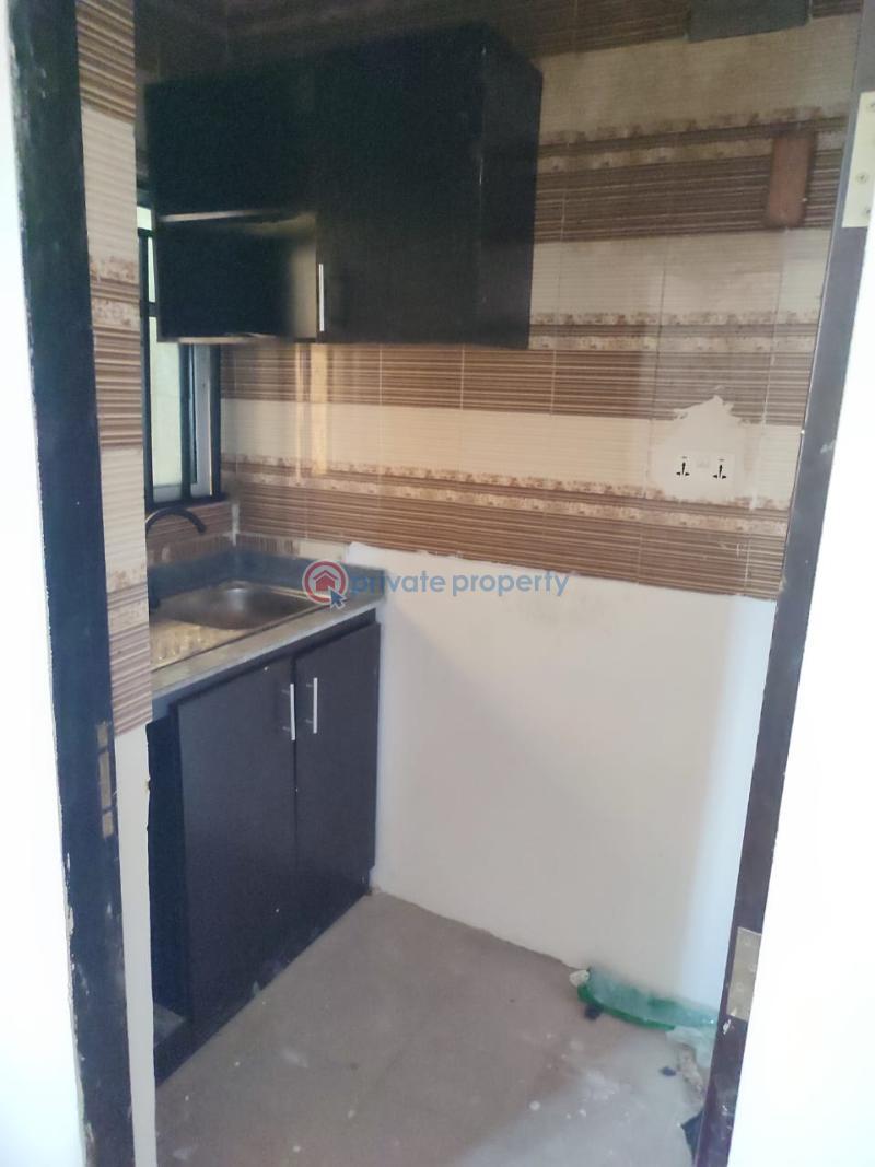 1 bedroom Self Contain For Rent Sabo/onike Sabo Yaba Lagos - 1