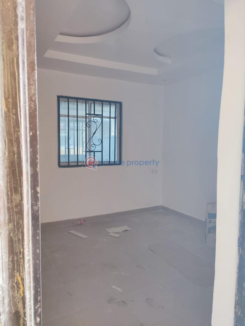 1 bedroom Self Contain For Rent Sabo/onike Sabo Yaba Lagos - 0