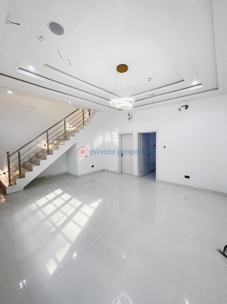 4 bedroom Duplex For Sale Pinnock Axis Osapa Lekki Lagos - 11