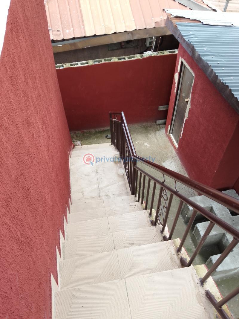 1 bedroom Self Contain For Rent Iyana Oworo Oworonshoki Gbagada Lagos - 2