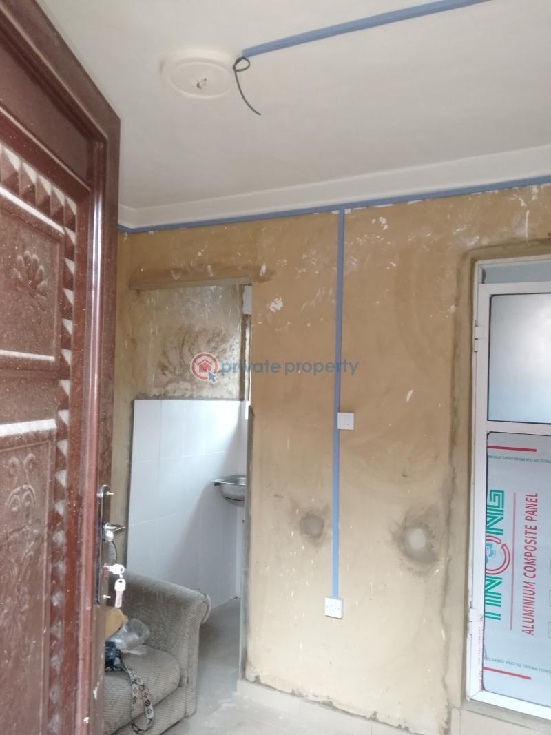 1 bedroom Self Contain For Rent Iyana Oworo Oworonshoki Gbagada Lagos - 1