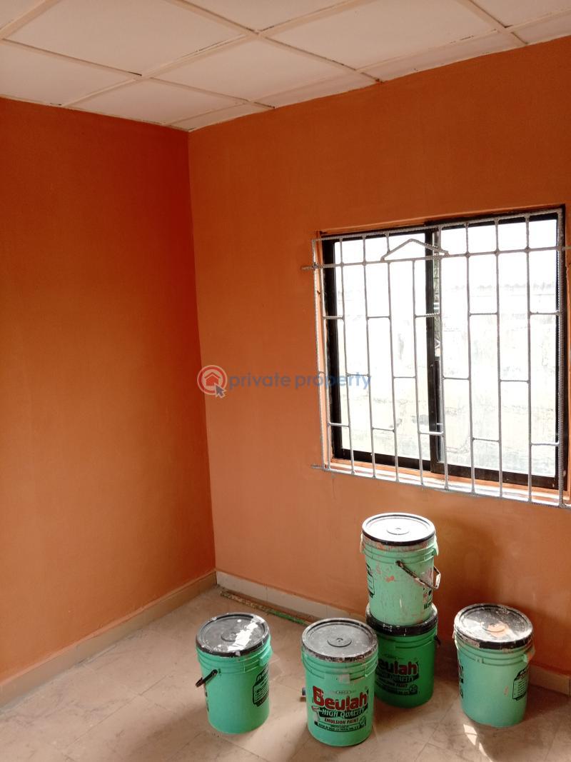 1 bedroom Self Contain For Rent Iyana Oworo By Car Wash Bus Stop Oworonshoki Gbagada Lagos - 1